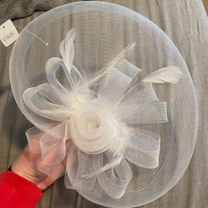 White Fascinator